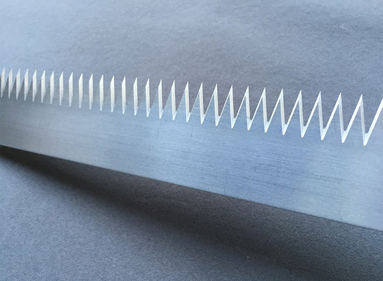 鋸齒(chi)刀片