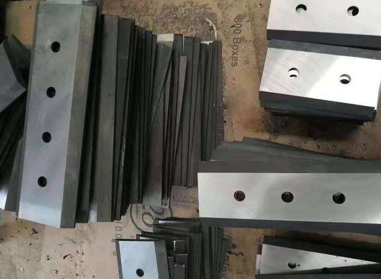 粉碎(suì)機刀片(piàn)