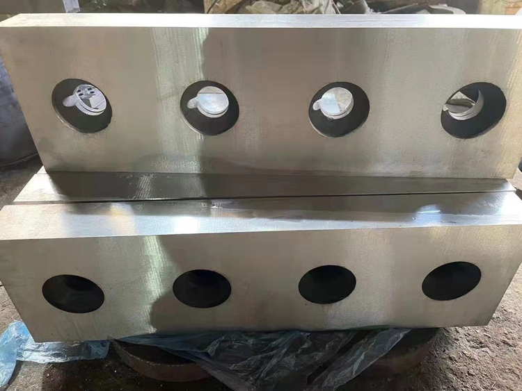 剪闆(pǎn)機刀片(pian)