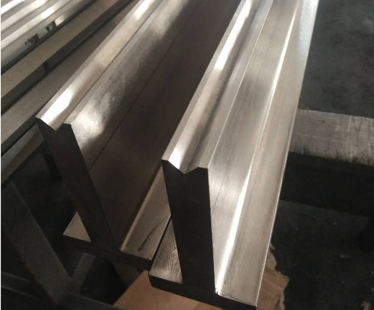 折彎(wān)機模具