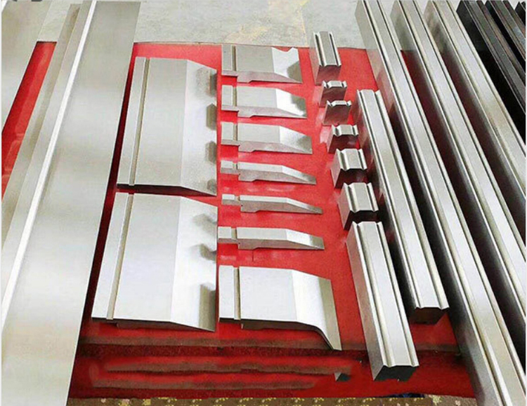 折彎機模具(jù)